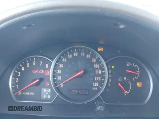 2004 Suzuki XL7 LX z VIN JS3TX92V144106723, wystawiony jako IAAI lot #40407888 z przebiegiem 284 088 mil mil oraz . Historia ofert i sprzedaży dostępna na DreamBid. Obrazek 7.