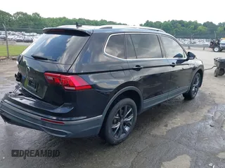 2022 Volkswagen Tiguan SE с VIN 3VV3B7AX8NM060805, выставлен на аукционе IAAI как лот 42271670 с пробегом 41 143 миль миль и . История ставок и продаж доступна на DreamBid. Изображение 4.