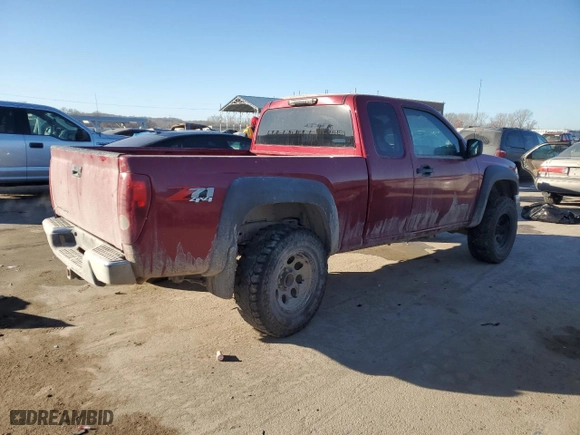 2005 Chevrolet Colorado LS Z71 with VIN 1GCDT196X58153144, listed as a Copart auction lot 42823725 with 214,056 mi miles and Salvage Title. Bid and sale history available at carsss.com. Image 3.