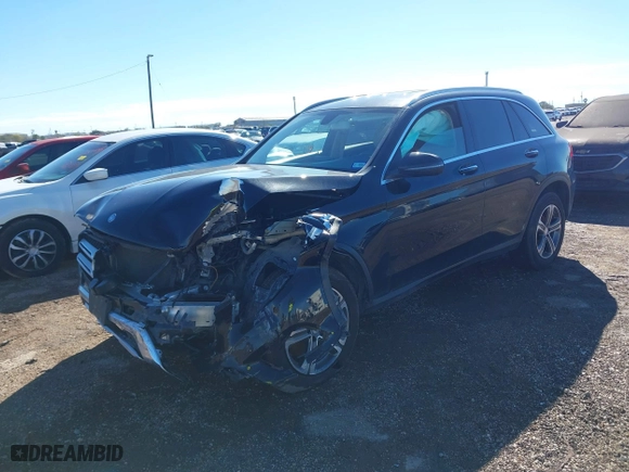2017 Mercedes-Benz GLC with VIN WDC0G4JB8HF173738, listed as a IAAI auction lot 41284511 with NaN miles. Bid and sale history available at carsss.com. Image 17.