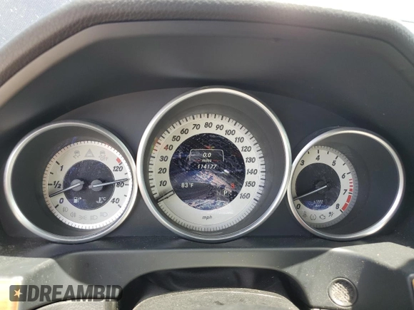 2015 Mercedes-Benz E 350 Luxury with VIN WDDHF8JB0FB133909, listed as a Copart auction lot 59902405 with 114,177 mi miles and Salvage title. Bid and sale history available at DreamBid. Image 9.
