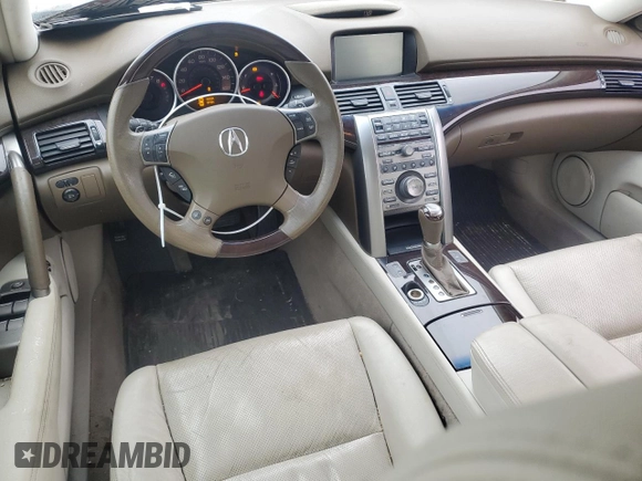 2011 Acura RL Technology with VIN JH4KB2F63BC000147, listed as a Copart auction lot 86130774 with 215,685 mi miles and Salvage Title. Bid and sale history available at DreamBid. Image 8.