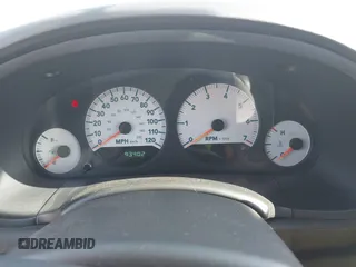 2005 Dodge Caravan SE z VIN 1D4GP24R85B272194, wystawiony jako IAAI lot #42555446 z przebiegiem 93 402 mil mil oraz . Historia ofert i sprzedaży dostępna na DreamBid. Obrazek 7.