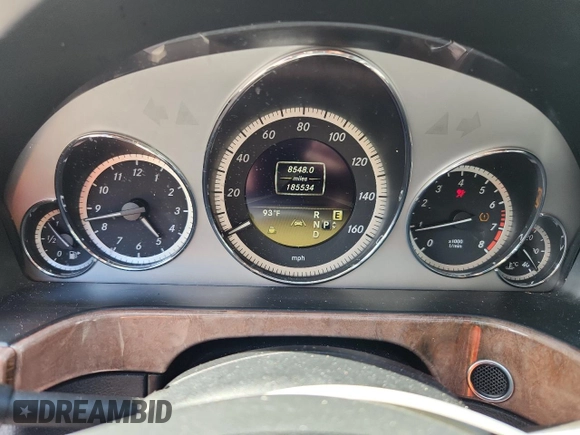 2012 Mercedes-Benz E 350 Luxury with VIN WDDHF5KB1CA520161, listed as a Copart auction lot 60303445 with 185,534 mi miles and Salvage title. Bid and sale history available at DreamBid. Image 9.