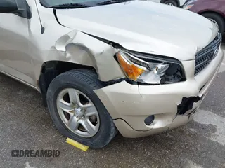 2006 Toyota RAV4 with VIN JTMZD33VX65015749, listed as a IAAI auction lot 42018278 with 175,934 mi miles and . Bid and sale history available at DreamBid. Image 6.