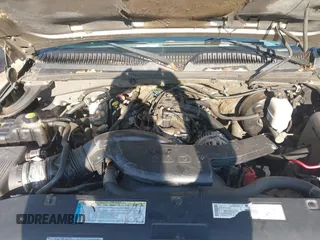 2001 GMC Yukon SLT with VIN 1GKEK13T81J272825, listed as a IAAI auction lot 41350595 with 349,413 mi miles. Bid and sale history available at carsss.com. Image 10.