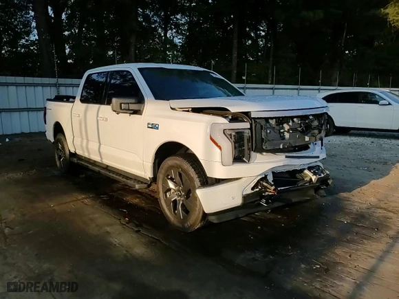 2024 Ford F-150 Lightning Flash with VIN 1FT6W3L7XRWG07097, listed as a Copart auction lot 76047344 with 2,172 mi miles and Salvage Title. Bid and sale history available at carsss.com. Image 13.