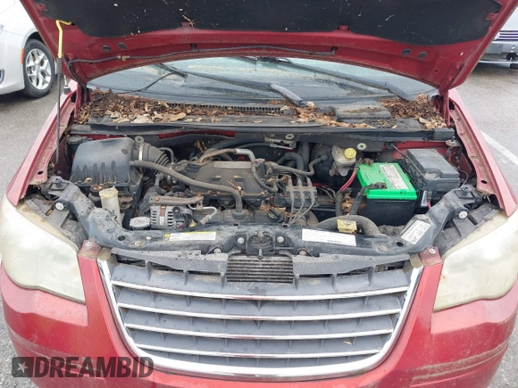 2008 Chrysler Town & Country Touring with VIN 2A8HR54PX8R731719, listed as a IAAI auction lot 42220977 with 128,977 mi miles and . Bid and sale history available at DreamBid. Image 10.