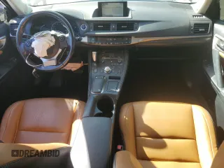 2016 Lexus CT 200h z VIN JTHKD5BH7G2254492, wystawiony jako Copart lot #56240475 z przebiegiem 162 260 mil mil oraz Szkoda całkowita • Salvage title. Historia ofert i sprzedaży dostępna na DreamBid. Obrazek 8.