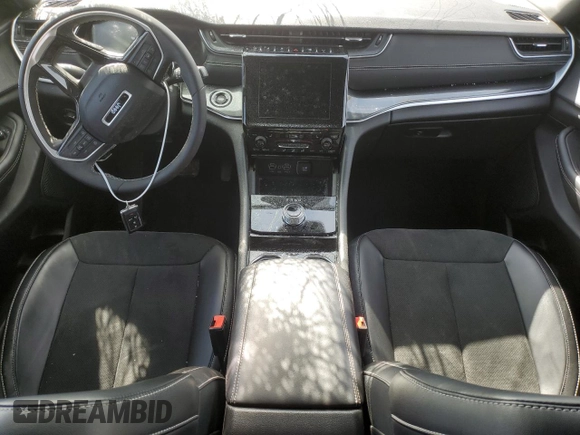2023 Jeep Grand Cherokee Altitude z VIN 1C4RJKAG9P8822397, wystawiony jako Copart lot #49582435 z przebiegiem 19 045 mil mil oraz Szkoda całkowita • Salvage title. Historia ofert i sprzedaży dostępna na DreamBid. Obrazek 8.