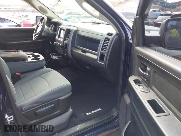 2018 Ram 1500 Express with VIN 1C6RR7FG4JS269271, listed as a IAAI auction lot 41763984 with 47,447 mi miles. Bid and sale history available at carsss.com. Image 5.