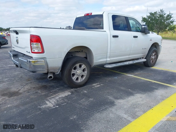 2024 Ram 2500 Lone Star with VIN 3C6UR5DL9RG338196, listed as a IAAI auction lot 42091012 with 16,758 mi miles. Bid and sale history available at carsss.com. Image 4.