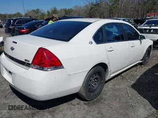 2008 Chevrolet Impala LS with VIN 2G1WB58K981236761, listed as a IAAI auction lot 41758259 with 240,840 mi miles and . Bid and sale history available at DreamBid. Image 4.