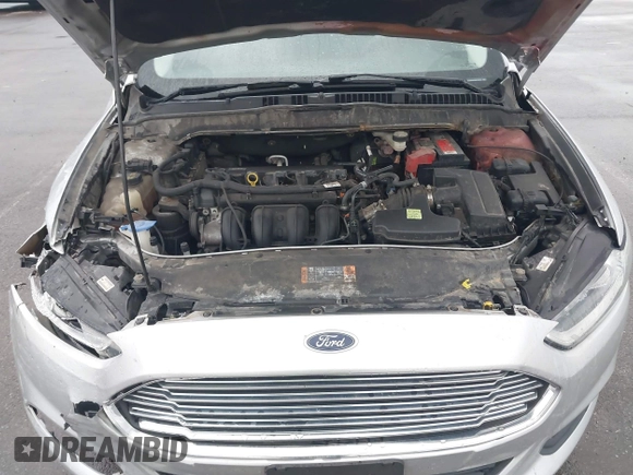 2016 Ford Fusion S with VIN 3FA6P0G72GR133285, listed as a IAAI auction lot 41951386 with 189,001 mi miles. Bid and sale history available at carsss.com. Image 10.