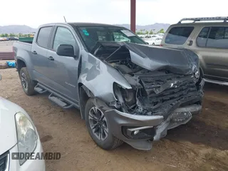 2022 Chevrolet Colorado 4WD Z71 z VIN 1GCGTDENXN1137224, wystawiony jako IAAI lot #42756568 z przebiegiem 52 369 mil mil oraz . Historia ofert i sprzedaży dostępna na DreamBid. Obrazek 1.