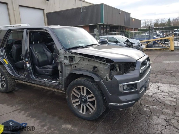 2014 Toyota 4Runner Limited with VIN JTEBU5JR4E5187952, listed as a IAAI auction lot 41261872 with 96,553 mi miles. Bid and sale history available at carsss.com. Image 18.