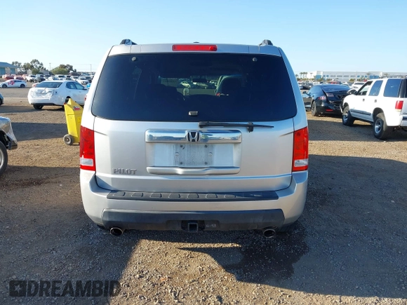 2011 Honda Pilot EX with VIN 5FNYF3H41BB018182, listed as a IAAI auction lot 42000601 with 152,912 mi miles and . Bid and sale history available at carsss.com. Image 17.