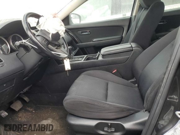2014 Mazda CX-9 Sport with VIN JM3TB3BV1E0438705, listed as a Copart auction lot 68924064 with Not Provided miles and Salvage Title. Bid and sale history available at carsss.com. Image 7.
