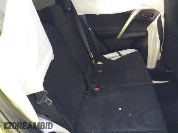 2018 Toyota RAV4 LE с VIN JTMBFREVXJJ745379, выставлен на аукционе IAAI как лот 42269832 с пробегом Не указан миль и . История ставок и продаж доступна на DreamBid. Изображение 8.