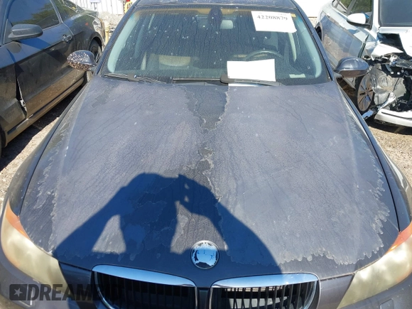 2007 BMW 3 Series 328xi z VIN WBAVC935X7KZ70426, wystawiony jako IAAI lot #42208879 z przebiegiem 103 714 mil mil oraz . Historia ofert i sprzedaży dostępna na DreamBid. Obrazek 6.