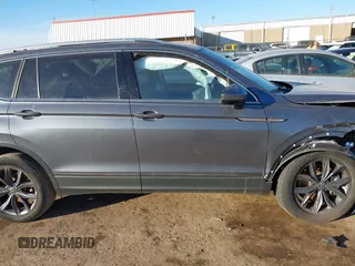 2022 Volkswagen Tiguan SE with VIN 3VV3B7AX6NM037247, listed as a IAAI auction lot 41644680 with 47,048 mi miles and . Bid and sale history available at DreamBid. Image 14.