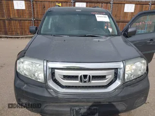 2011 Honda Pilot EX-L with VIN 5FNYF4H65BB066162, listed as a IAAI auction lot 41841588 with 387,036 mi miles and . Bid and sale history available at carsss.com. Image 6.