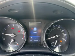 2018 Toyota C-HR XLE z VIN JTNKHMBX1J1008358, wystawiony jako Copart lot #58927015 z przebiegiem 157 018 mil mil oraz Tytuł czysty. Historia ofert i sprzedaży dostępna na DreamBid. Obrazek 8.
