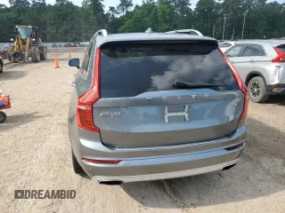 2018 Volvo XC90 Momentum z VIN YV4A22PKXJ1375100, wystawiony jako Copart lot #57779695 z przebiegiem 111 617 mil mil oraz Szkoda całkowita • Salvage title. Historia ofert i sprzedaży dostępna na DreamBid. Obrazek 6.