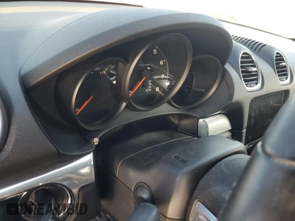 2017 Porsche 718 Boxster z VIN WP0CA2A86HS221306, wystawiony jako Copart lot #76144334 z przebiegiem Nie podano mil oraz Nie do naprawy. Historia ofert i sprzedaży dostępna na DreamBid. Obrazek 9.