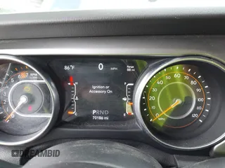 2019 Jeep Wrangler Unlimited Sahara with VIN 1C4HJXEN9KW514880, listed as a IAAI auction lot 42319437 with 70,186 mi miles and . Bid and sale history available at DreamBid. Image 7.