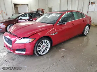2016 Jaguar XF 35t Prestige with VIN SAJBE4BV6GCY16764, listed as a Copart auction lot 85102234 with 82,949 mi miles and Salvage Title. Bid and sale history available at carsss.com. Image 1.