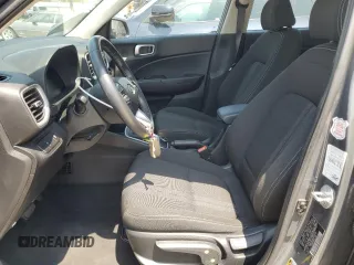 2023 Hyundai Venue Limited with VIN KMHRC8A39PU249336, listed as a Copart auction lot 55129695 with 32,438 mi miles and Non Repairable. Bid and sale history available at DreamBid. Image 7.