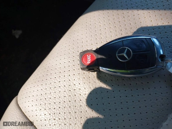 2009 Mercedes-Benz C-Class 3.0L Sport with VIN WDDGF54X19R074723, listed as a IAAI auction lot 42006997 with 149,700 mi miles. Bid and sale history available at carsss.com. Image 11.