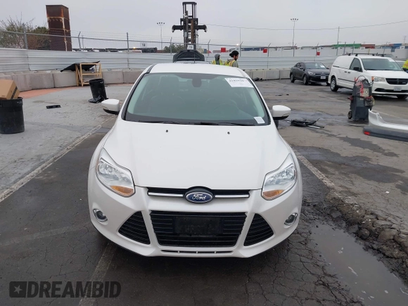 2012 Ford Focus SEL with VIN 1FAHP3H27CL314291, listed as a IAAI auction lot 41859207 with 86,830 mi miles. Bid and sale history available at carsss.com. Image 13.