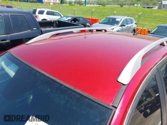 2012 Chevrolet Captiva Sport LS w/2LS with VIN 3GNAL2EKXCS559593, listed as a IAAI auction lot 42142135 with 104,717 mi miles. Bid and sale history available at carsss.com. Image 6.