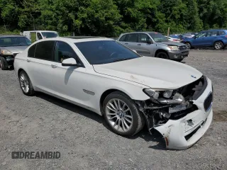 2014 BMW 7 Series ALPINA B7 xDrive с VIN WBAYF8C58ED652742, выставлен на аукционе Copart как лот 60919225 с пробегом 79 560 миль миль и Списание • Salvage title. История ставок и продаж доступна на DreamBid. Изображение 4.