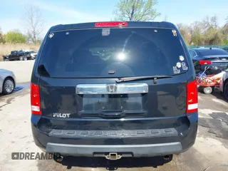 2014 Honda Pilot LX with VIN 5FNYF4H29EB043405, listed as a IAAI auction lot 42070376 with 139,356 mi miles and . Bid and sale history available at carsss.com. Image 16.