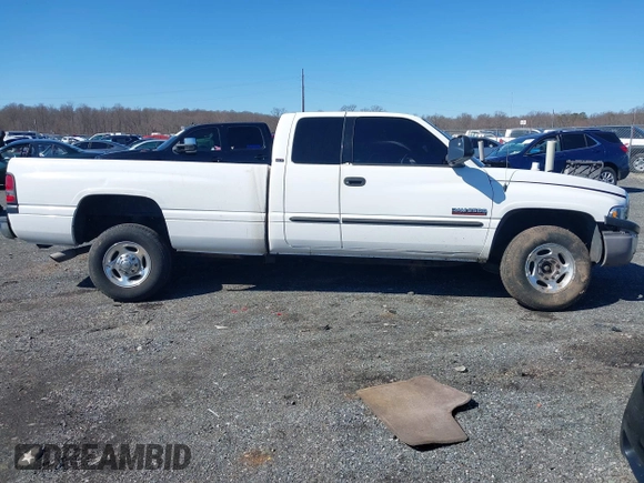 2002 Dodge Ram 2500 with VIN 3B7KC23652M290800, listed as a IAAI auction lot 41722750 with 211,258 mi miles. Bid and sale history available at carsss.com. Image 13.
