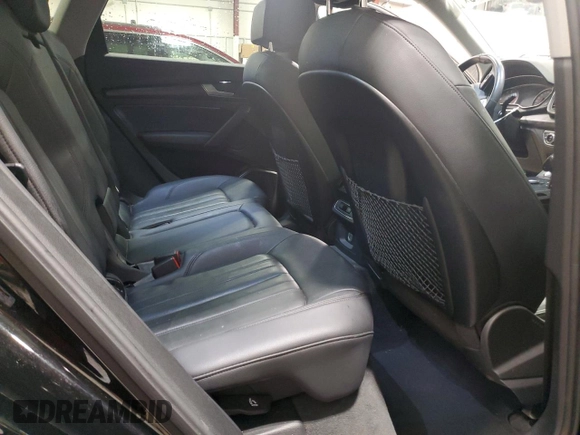 2020 Audi Q5 Premium with VIN WA1ANAFY0L2032734, listed as a Copart auction lot 49409845 with 156,338 mi miles and Non Repairable. Bid and sale history available at carsss.com. Image 11.