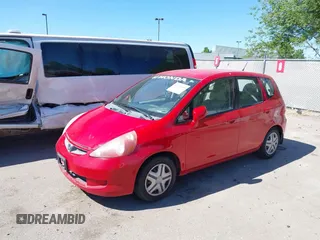 2007 Honda Fit z VIN JHMGD37427S060145, wystawiony jako IAAI lot #42374305 z przebiegiem 282 714 mil mil oraz . Historia ofert i sprzedaży dostępna na DreamBid. Obrazek 2.