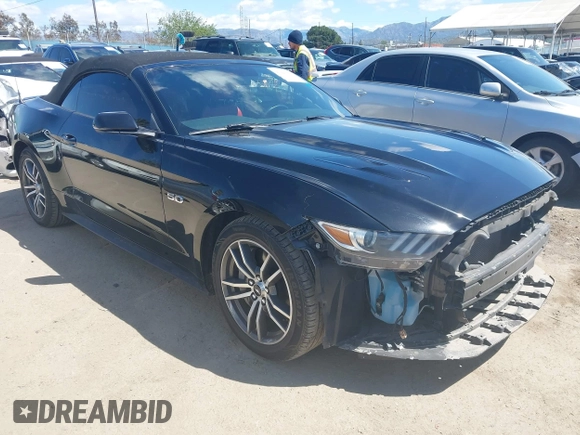 2015 Ford Mustang GT Premium z VIN 1FATP8FFXF5413662, wystawiony jako IAAI lot #41921692 z przebiegiem 62 667 mil mil oraz . Historia ofert i sprzedaży dostępna na DreamBid. Obrazek 1.