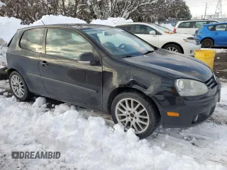 2009 Volkswagen Rabbit S with VIN WVWAA71K79W060118, listed as a Copart auction lot 81039574 with 246,077 mi miles and Clean Title. Bid and sale history available at carsss.com. Image 4.