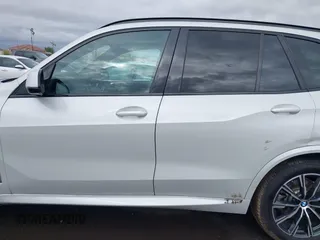 2020 BMW X5 sDrive40i with VIN 5UXCR4C04L9D41635, listed as a IAAI auction lot 42201174 with 64,989 mi miles and . Bid and sale history available at DreamBid. Image 14.