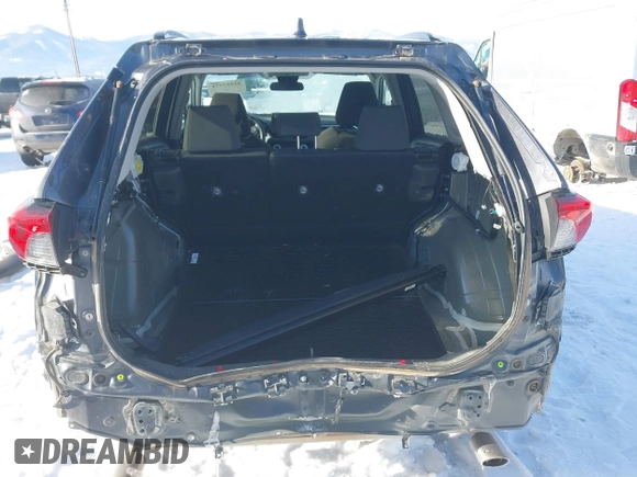 2021 Toyota RAV4 XLE with VIN 2T3P1RFV0MC244186, listed as a IAAI auction lot 41557771 with 33,205 mi miles and . Bid and sale history available at DreamBid. Image 17.