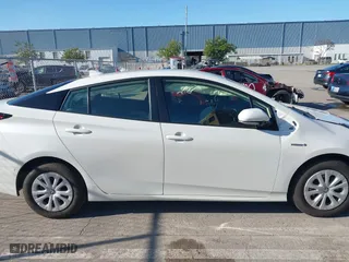 2019 Toyota Prius L Eco with VIN JTDKARFU5K3074181, listed as a IAAI auction lot 41676229 with 28,164 mi miles. Bid and sale history available at carsss.com. Image 12.