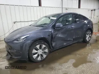2022 Tesla Model Y Long Range with VIN 7SAYGDEE7NF422837, listed as a Copart auction lot 55271665 with 52,976 mi miles and Clean Title. Bid and sale history available at DreamBid. Image 1.