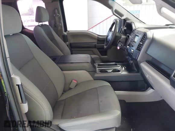 2016 Ford F-150 XL z VIN 1FTEX1C80GKD52468, wystawiony jako IAAI lot #42045250 z przebiegiem 149 247 mil mil oraz . Historia ofert i sprzedaży dostępna na DreamBid. Obrazek 5.