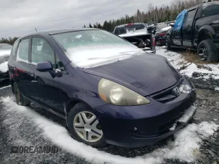 2008 Honda Fit с VIN JHMGD38498S813315, выставлен на аукционе Copart как лот 52961525 с пробегом 276 083 миль миль и Списание • Salvage title. История ставок и продаж доступна на DreamBid. Изображение 4.