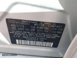 2015 Hyundai Sonata Hybrid Limited with VIN KMHEC4A44FA128410, listed as a IAAI auction lot 41923725 with 1 mi miles. Bid and sale history available at carsss.com. Image 9.