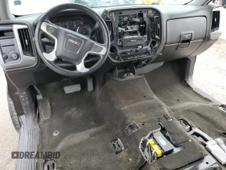 2014 GMC Sierra 1500 SLE z VIN 3GTP1UEC6EG137713, wystawiony jako Copart lot #53210855 z przebiegiem Nie podano mil oraz Szkoda całkowita • Salvage title. Historia ofert i sprzedaży dostępna na DreamBid. Obrazek 8.
